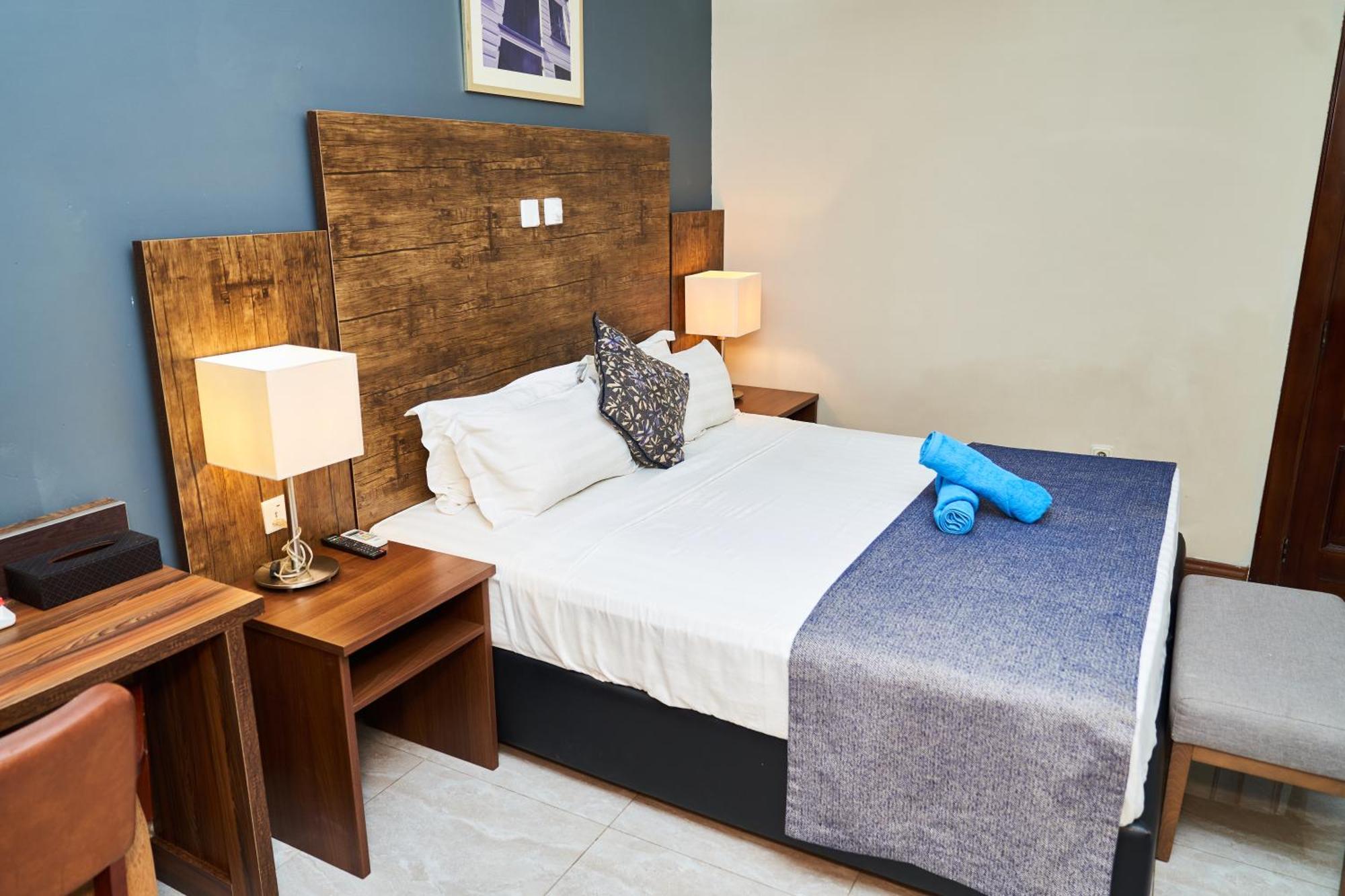 Ogbodjo Grand Casamora Hotel מראה חיצוני תמונה